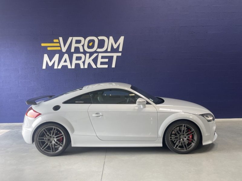 AUDI TTRS 2.5 TFSI 340 QUATTRO S-TRONIC / Française / Gris Suzuka