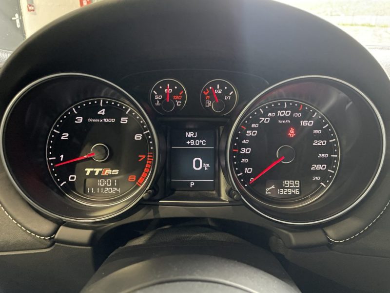 AUDI TTRS 2.5 TFSI 340 QUATTRO S-TRONIC / Française / Gris Suzuka