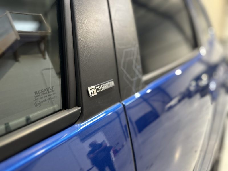 DACIA DUSTER 1.0 TCE 90ch - PRESTIGE SERIE SPECIALE "15 ANS"