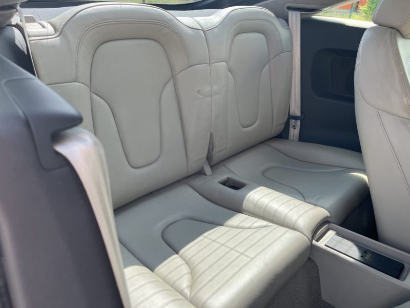 AUDI TT 3.2 L V6 QUATTRO 250 ch S-Tronic