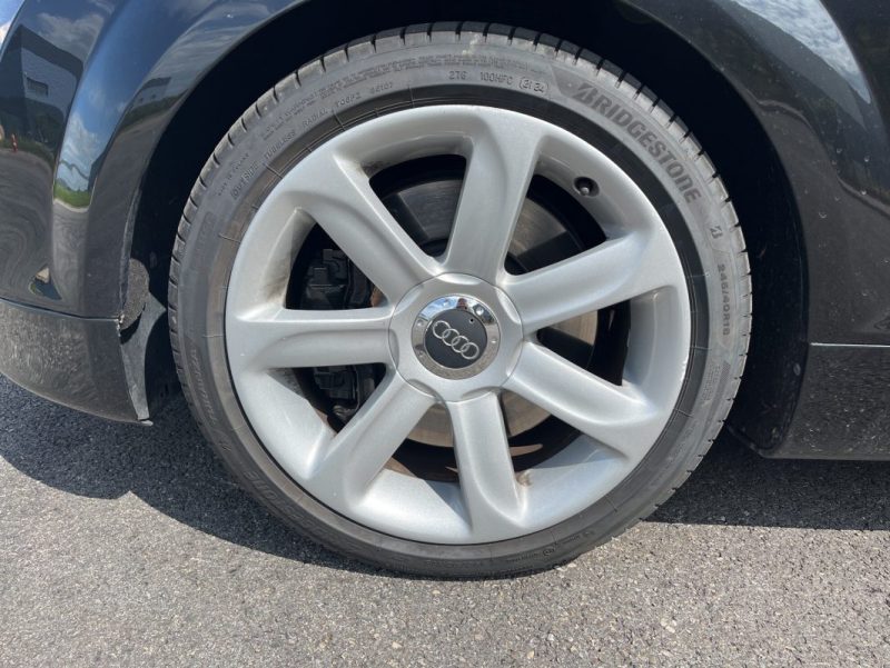 AUDI TT 3.2 L V6 QUATTRO 250 ch S-Tronic