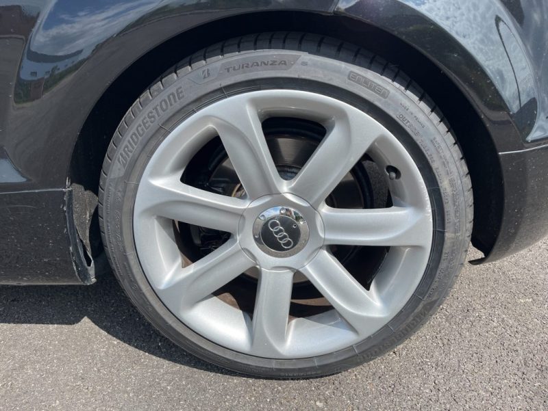 AUDI TT 3.2 L V6 QUATTRO 250 ch S-Tronic