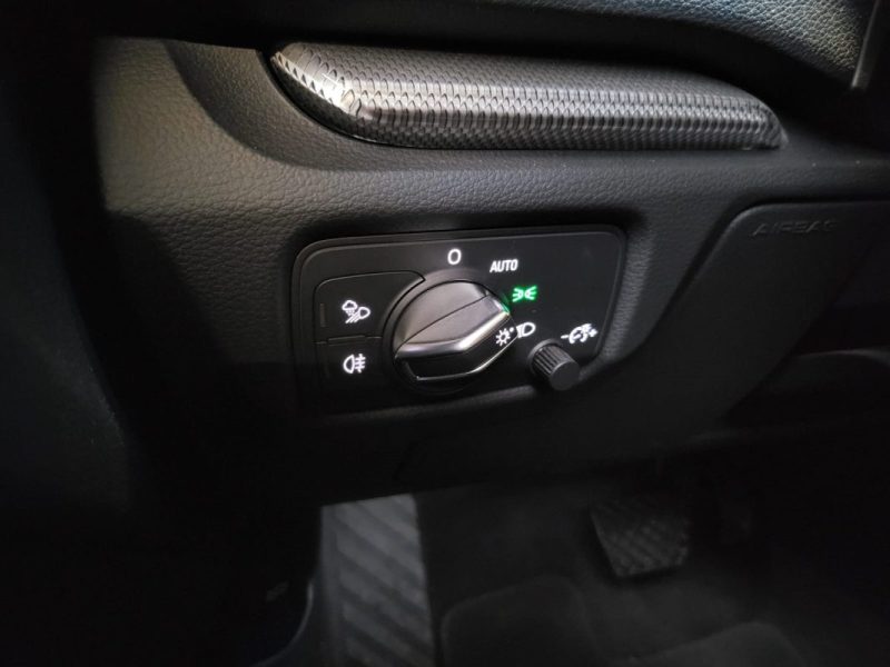 AUDI A3 SPORTBACK 1.5 TFSI 150cv PACK S LINE / SIEGES CHAUFFANTS / CARPLAY / VIRTUAL COCKPIT / KEY L