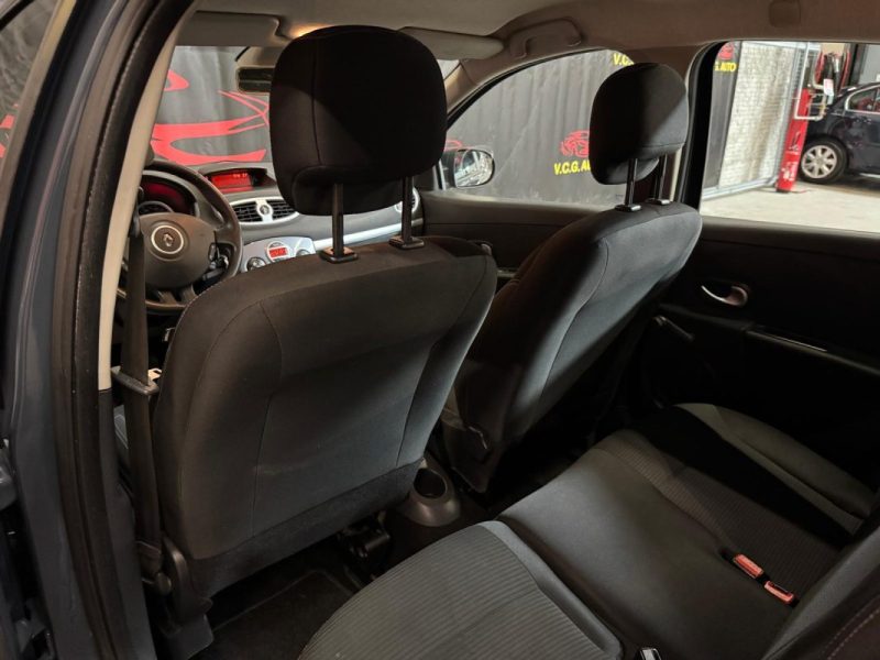 RENAULT CLIO ESTATE 1.5 DCI 90 Expression 