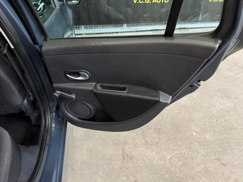 RENAULT CLIO ESTATE 1.5 DCI 90 Expression 