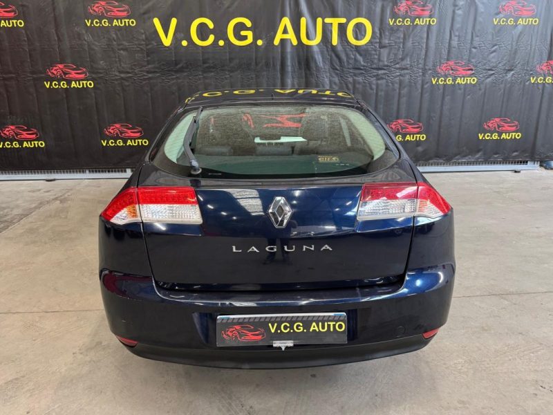RENAULT LAGUNA 2.0i 140 Dynamique 