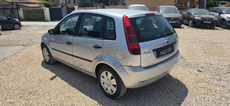  FORD FIESTA VI 1.4 TDCI 70 Trend – 5 Portes – Garantie 3 Mois