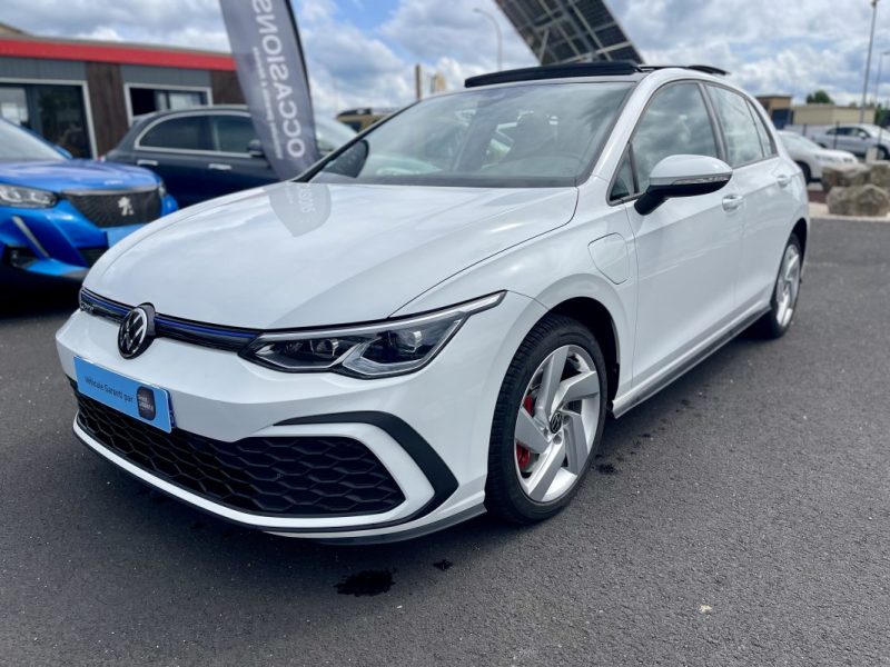 Volkswagen GOLF 8 GTE 245 Ch - Toit ouvrant - Attelage électrique - Garantie 12 Mois sur toue la Fra
