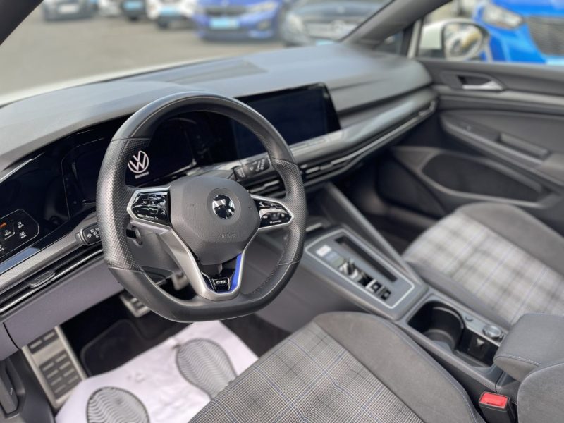 Volkswagen GOLF 8 GTE 245 Ch - Toit ouvrant - Attelage électrique - Garantie 12 Mois sur toue la Fra