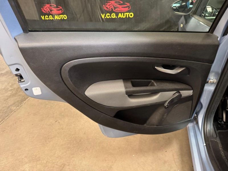 FIAT PUNTO 1.2i 65 Dynamic