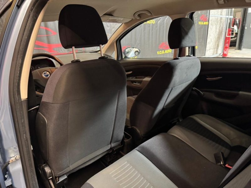 FIAT PUNTO 1.2i 65 Dynamic