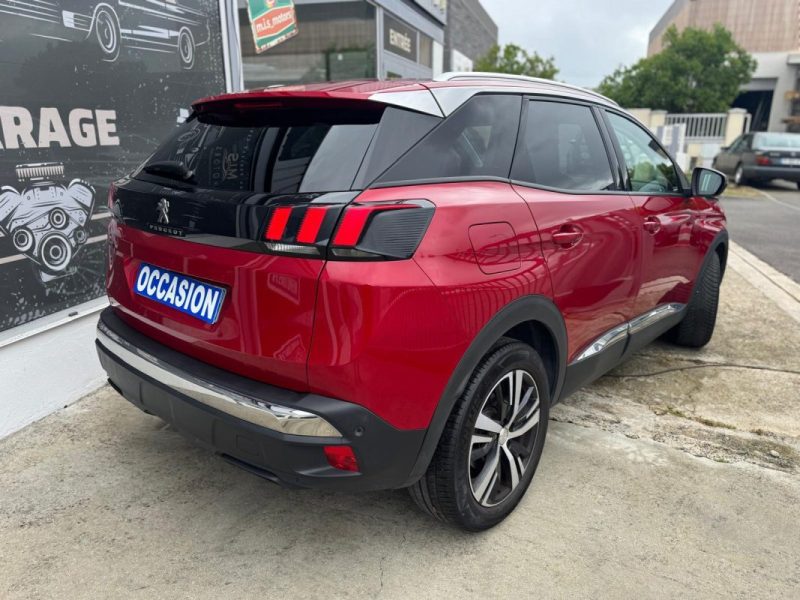 PEUGEOT 3008 2019