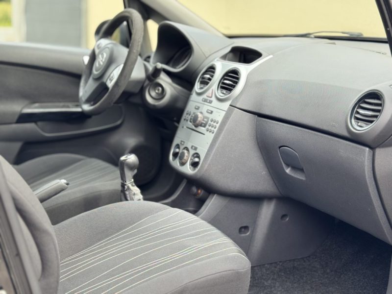 OPEL CORSA 2010