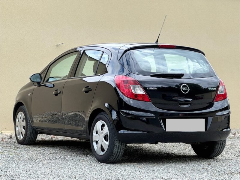OPEL CORSA 2010