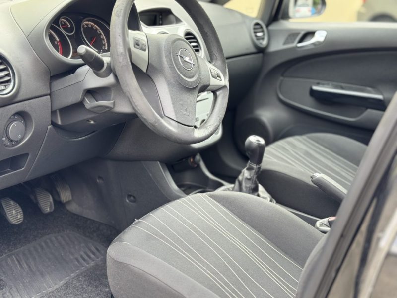 OPEL CORSA 2010