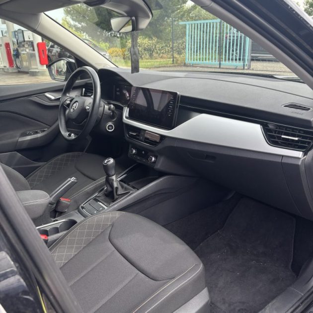 SKODA KAMIQ 1.0 TSI 110 CV AMBITION CAMERA / CARPLAY GARANTIE 12 MOIS