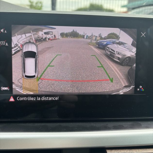 SKODA KAMIQ 1.0 TSI 110 CV AMBITION CAMERA / CARPLAY GARANTIE 12 MOIS