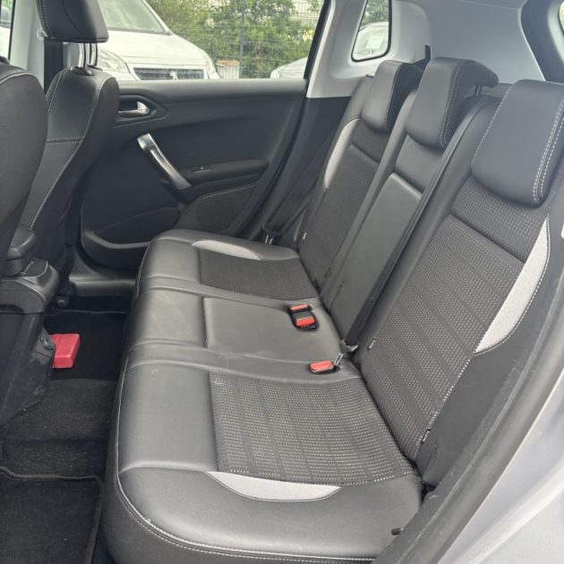 PEUGEOT 1.5 BLUE HDI ALLURE GRIP CONTROL CAMERA GARANTIE 12 MOIS