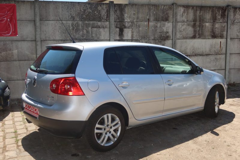 VOLKSWAGEN GOLF 2006