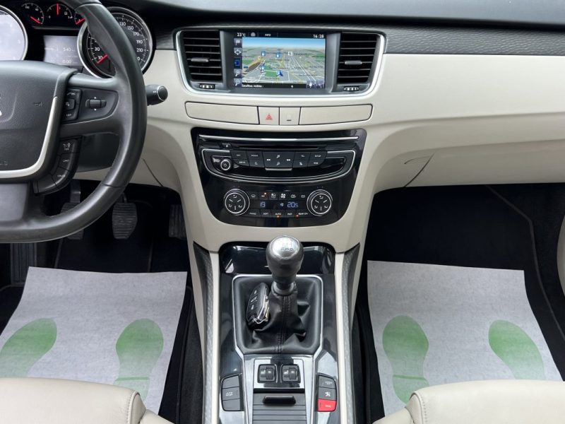 PEUGEOT 508 PHASE 2 FELINE HYBRID 2.0 BLUE HDI 150 Cv GPS CUIR 84 100 Kms BVM6 - GARANTIE 1 AN