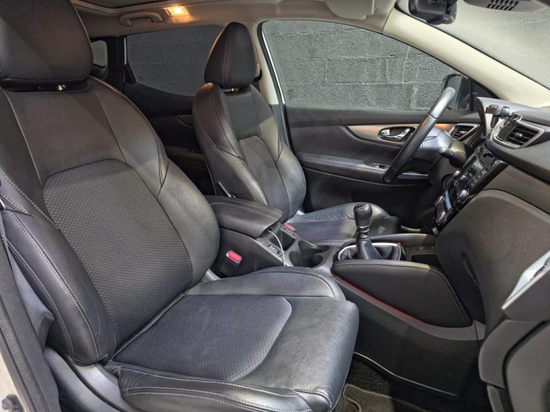 Nissan Qashqai 1.5 dCi 115 ch Tekna – Diesel – Toit Panoramique – Caméra 360° – Sellerie Cuir