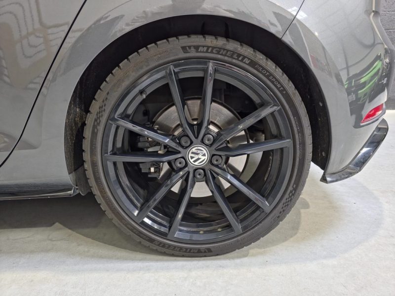 Volkswagen Golf VII R 2.0 TFSI 300 ch 4Motion DSG7 