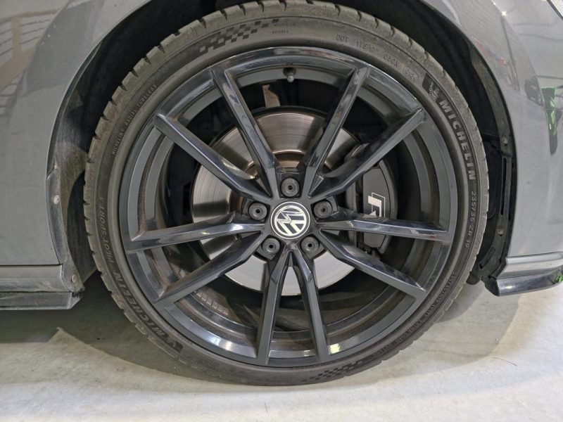 Volkswagen Golf VII R 2.0 TFSI 300 ch 4Motion DSG7 