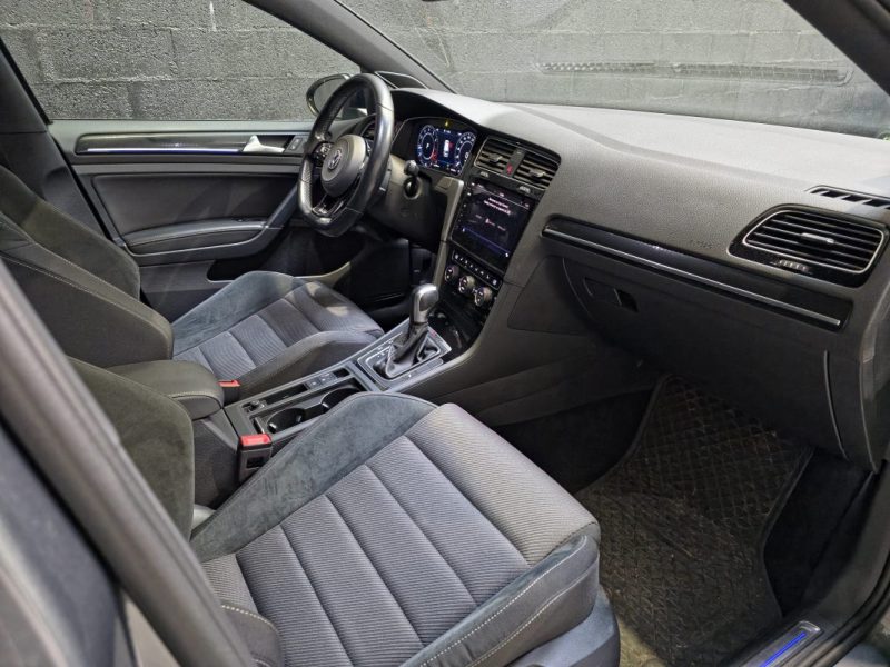 Volkswagen Golf VII R 2.0 TFSI 300 ch 4Motion DSG7 