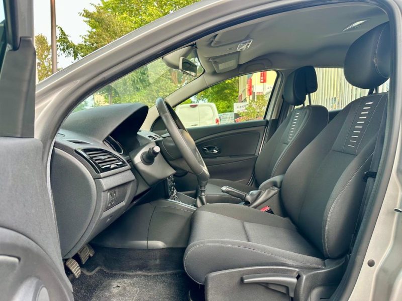 RENAULT MEGANE III 2012