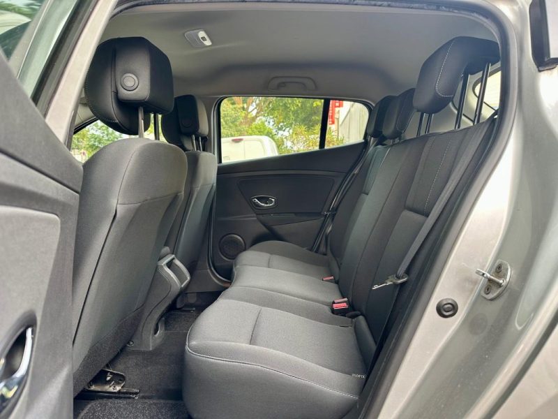 RENAULT MEGANE III 2012