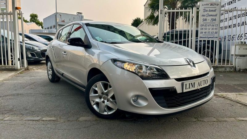 RENAULT MEGANE III 2012