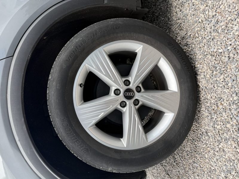 AUDI Q4 35 E-TRON 2023