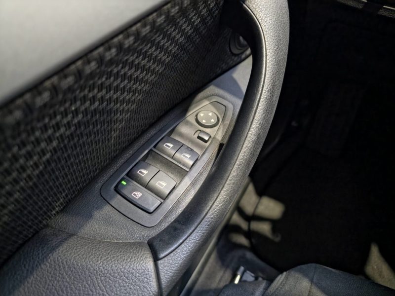 BMW X1 F48 16d sDrive Business 116 ch