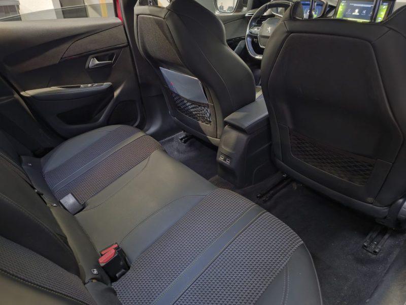 Peugeot 208 GT LINE 1.2 PureTech 100 ch EAT8 / SUIVI COMPLET PEUGEOT