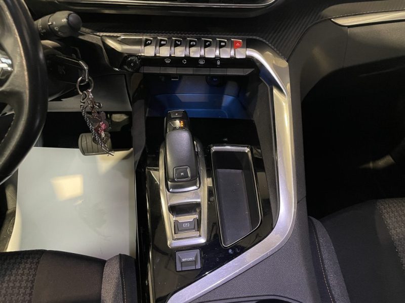 PEUGEOT 5008 1.6 BlueHDI 120 Active Business EAT 6 / 7 Places / Moteur Changé 