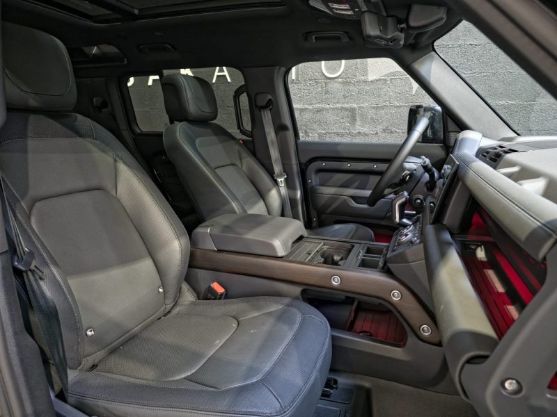 Land Rover Defender 110 P400e X-Dynamic 2.0 PHEV 404 ch – Boîte Auto – 4WD – Hybride