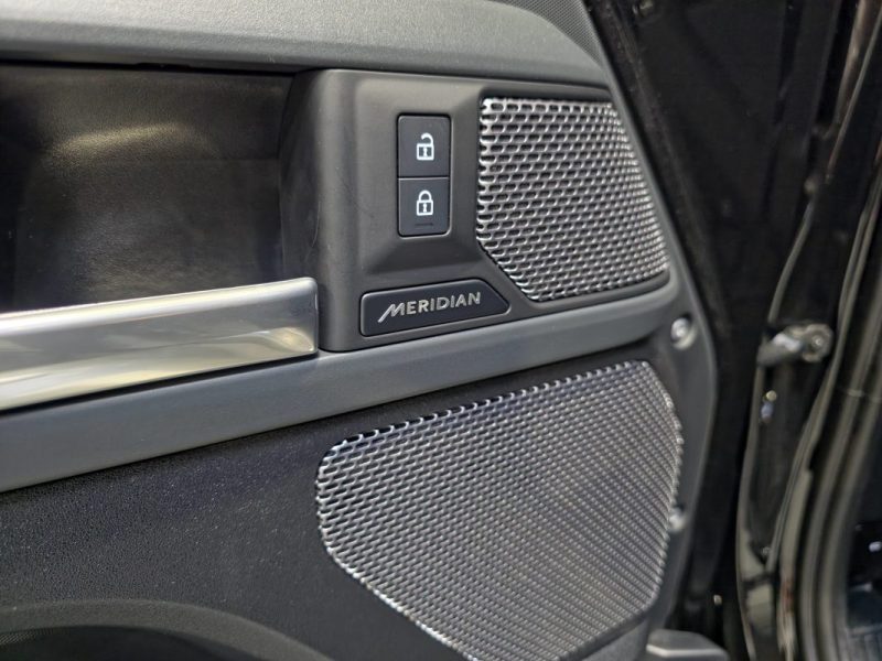 Land Rover Defender 110 P400e X-Dynamic 2.0 PHEV 404 ch – Boîte Auto – 4WD – Hybride