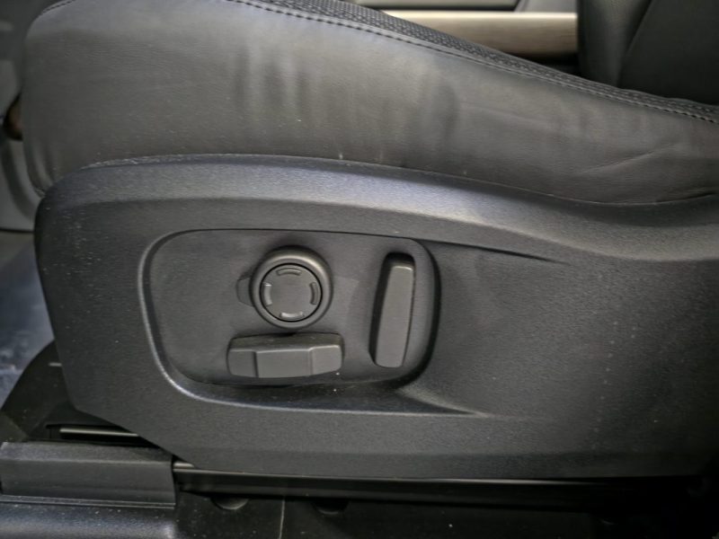 Land Rover Defender 110 P400e X-Dynamic 2.0 PHEV 404 ch – Boîte Auto – 4WD – Hybride