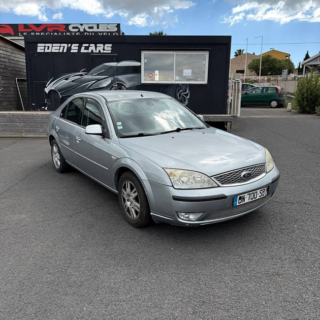 FORD MONDEO 2.0i 145ch 16V  BVA EQUIPÉ HANDICAP