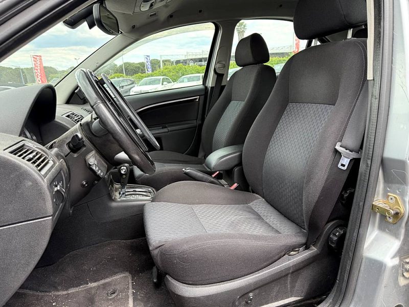 FORD MONDEO 2.0i 145ch 16V  BVA EQUIPÉ HANDICAP