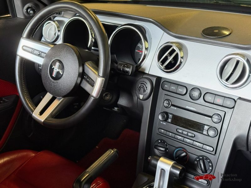 FORD MUSTANG GT 2006