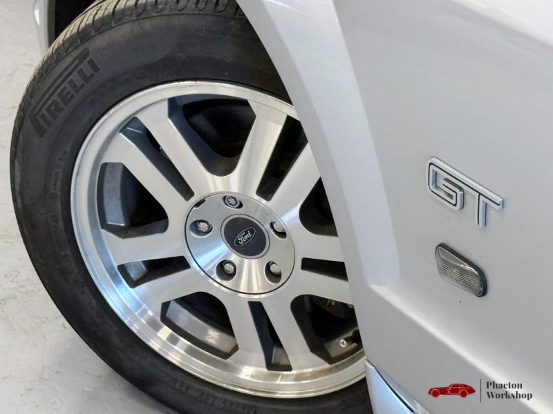 FORD MUSTANG GT 2006