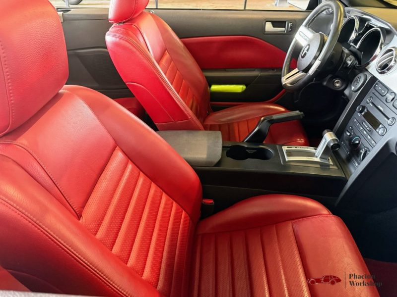 FORD MUSTANG GT 2006