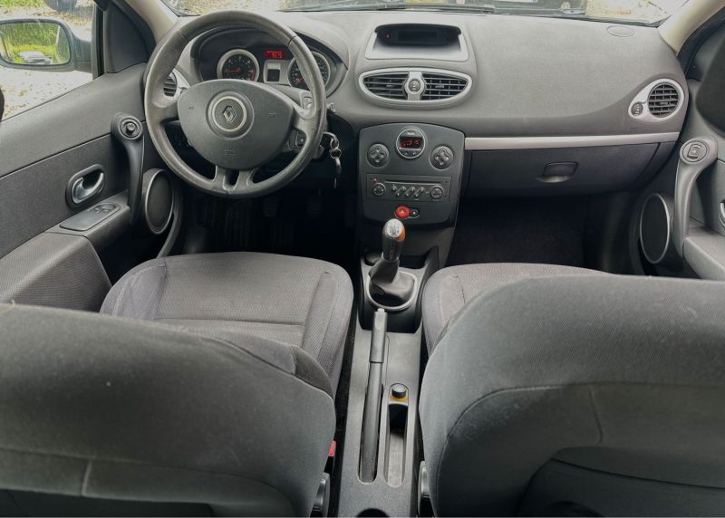 RENAULT CLIO 2006