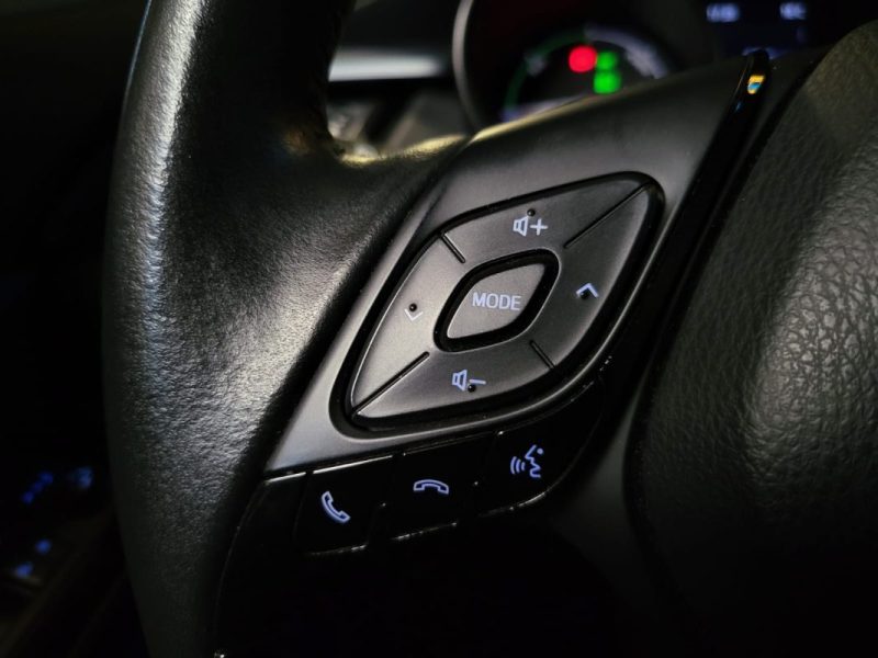 TOYOTA C-HR 1.8 VVT-i 122cv DYNAMIC / CAMERA DE RECUL / CARPLAY / FRONT ASSIST / 2EME MAIN