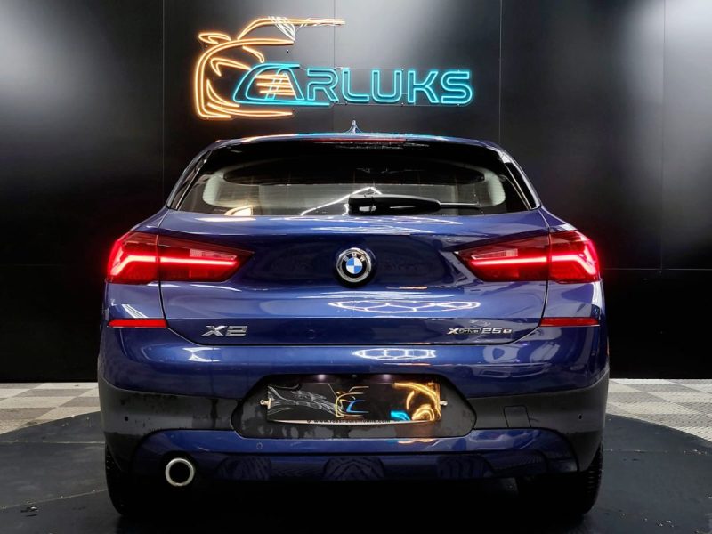 BMW X2 HYBRID 25e 220 cv LOUNGE XDRIVE DKG