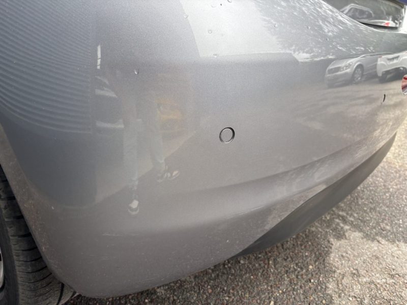 PEUGEOT 208 1.2 PureTech 82ch Allure 1ère Main 