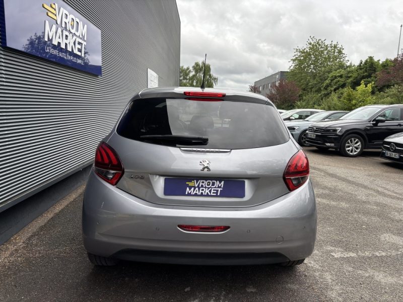 PEUGEOT 208 1.2 PureTech 82ch Allure 1ère Main 