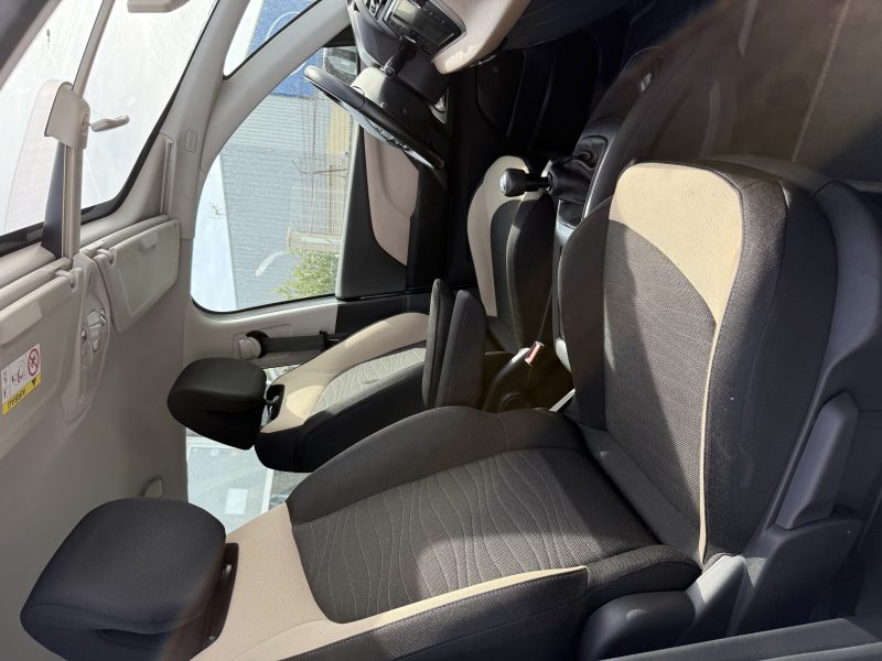 CITROEN C4 PICASSO 1.6 HDI 115ch BVM6 INTENSIVE 2013