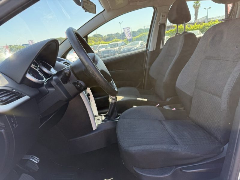 PEUGEOT 207 1.6 HDI 90ch 98g 